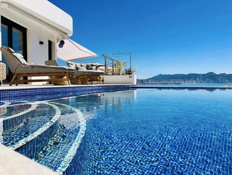 Luxurioeses Apartment In Benidorm Mit Pool Екстер'єр фото