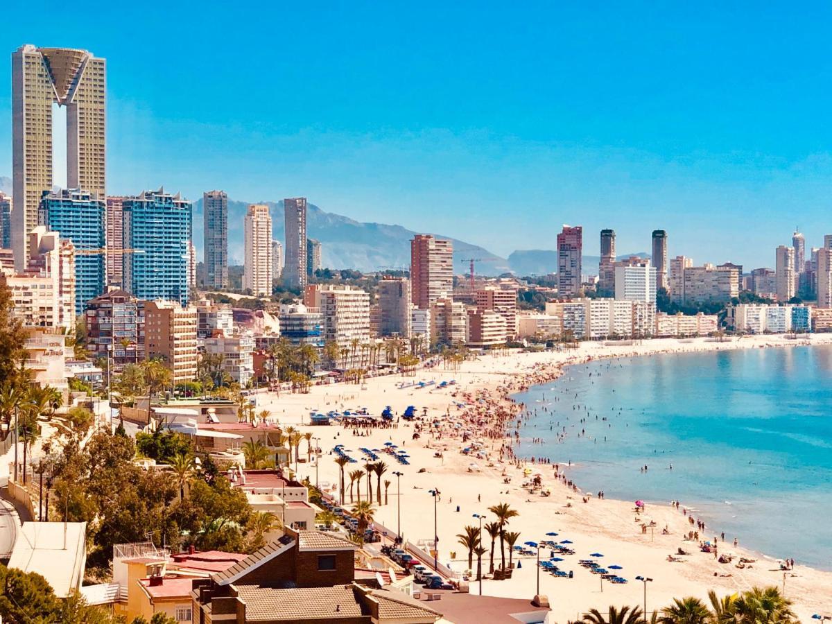 Luxurioeses Apartment In Benidorm Mit Pool Екстер'єр фото